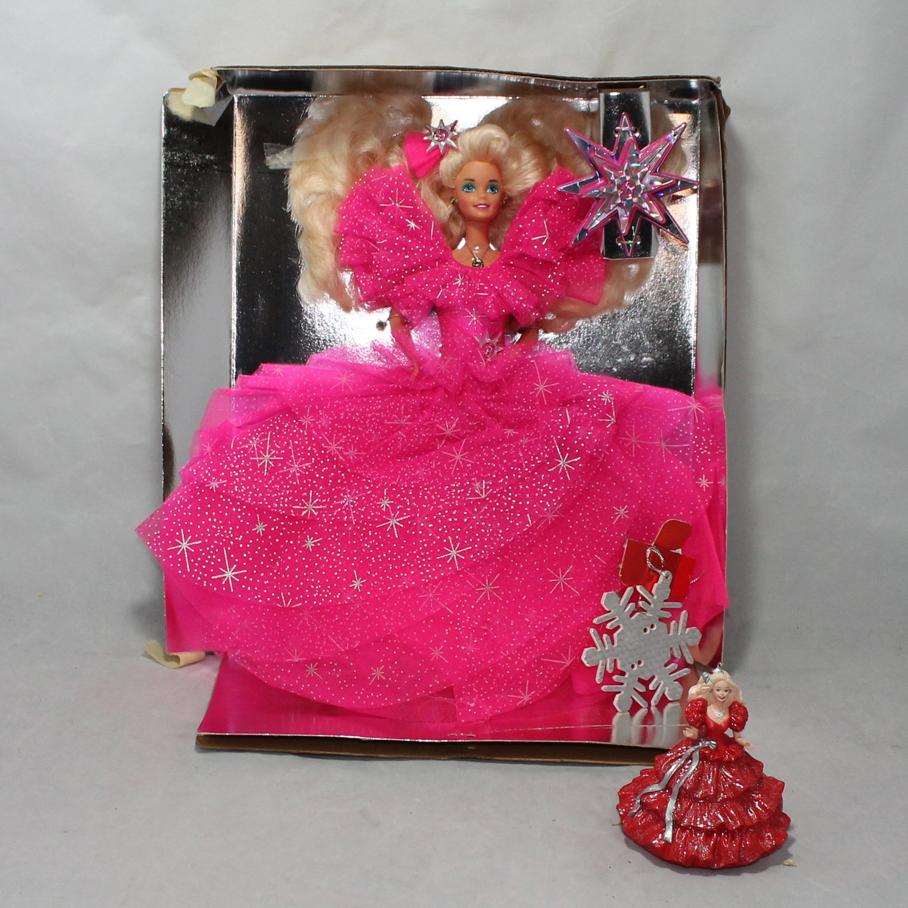 barbie 1990 holiday