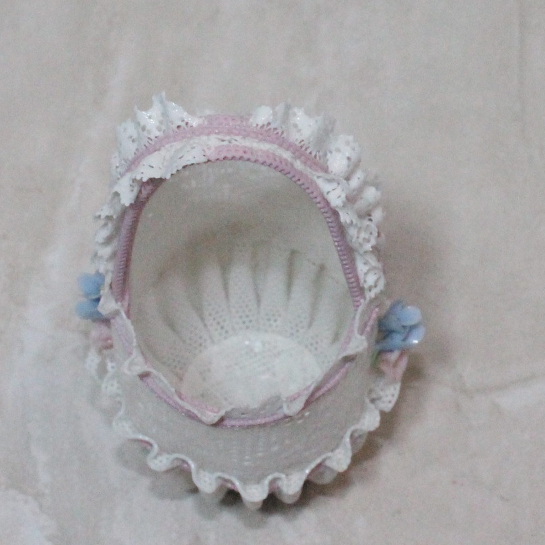 Cesta redonda Lladro 1557, SM con rosa TAL CUAL (BD 00200) - Imagen 3 de 5